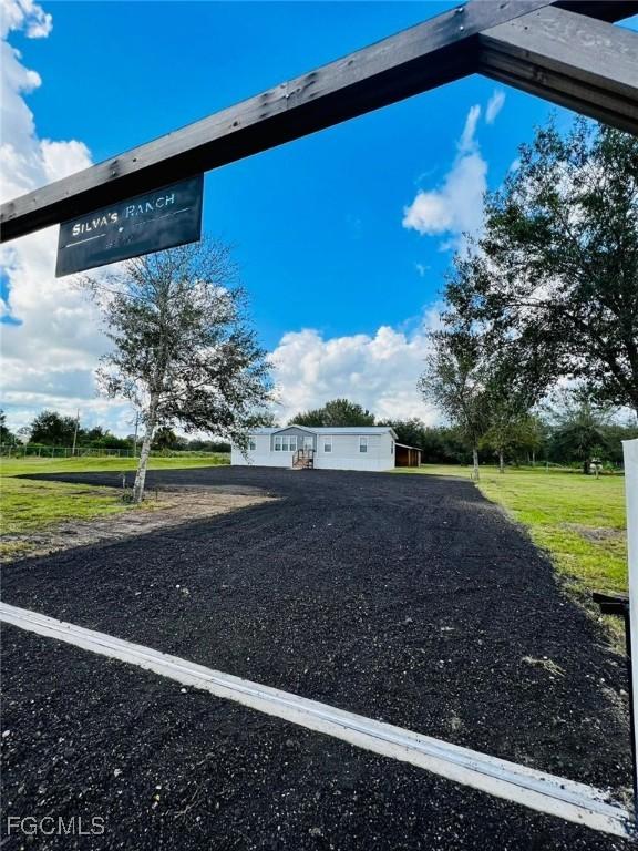 175 Bald Cypress Ave., Clewiston, FL 33440