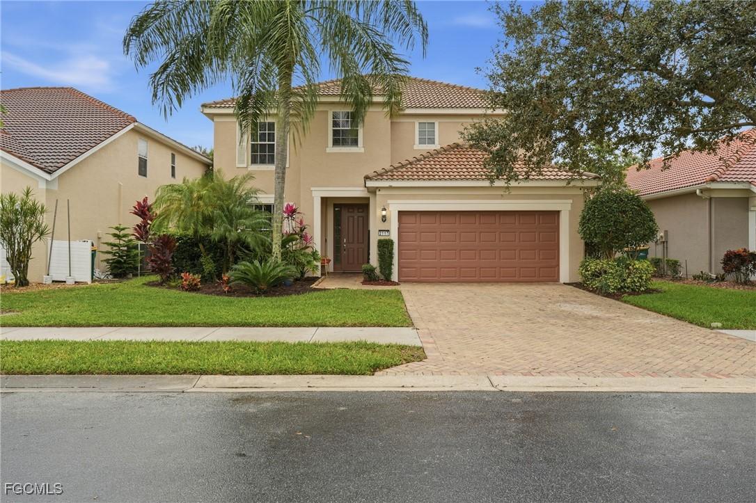 2117 Fairmont Ln., Naples, FL 34120