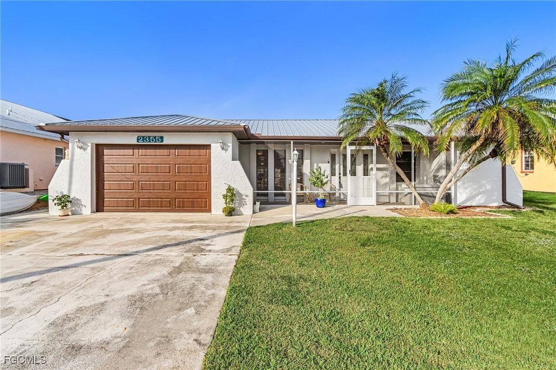 2355 Banana St., St James City, FL 33956