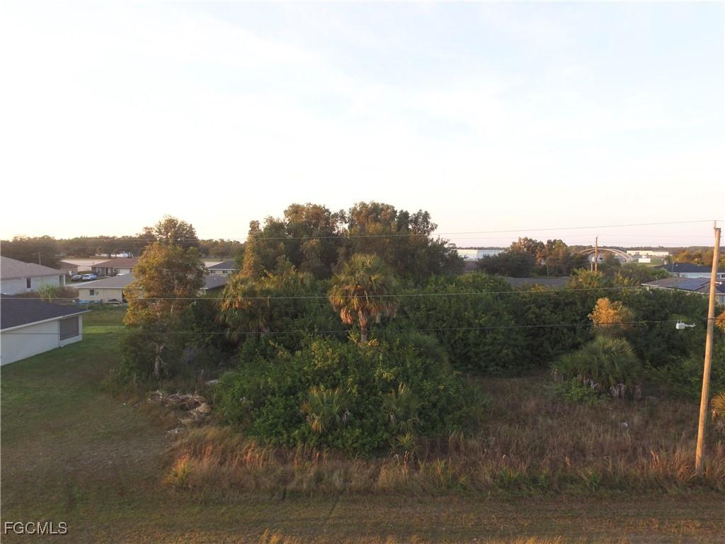 2433/2435 Daniel Ave., Lehigh Acres, FL 33971