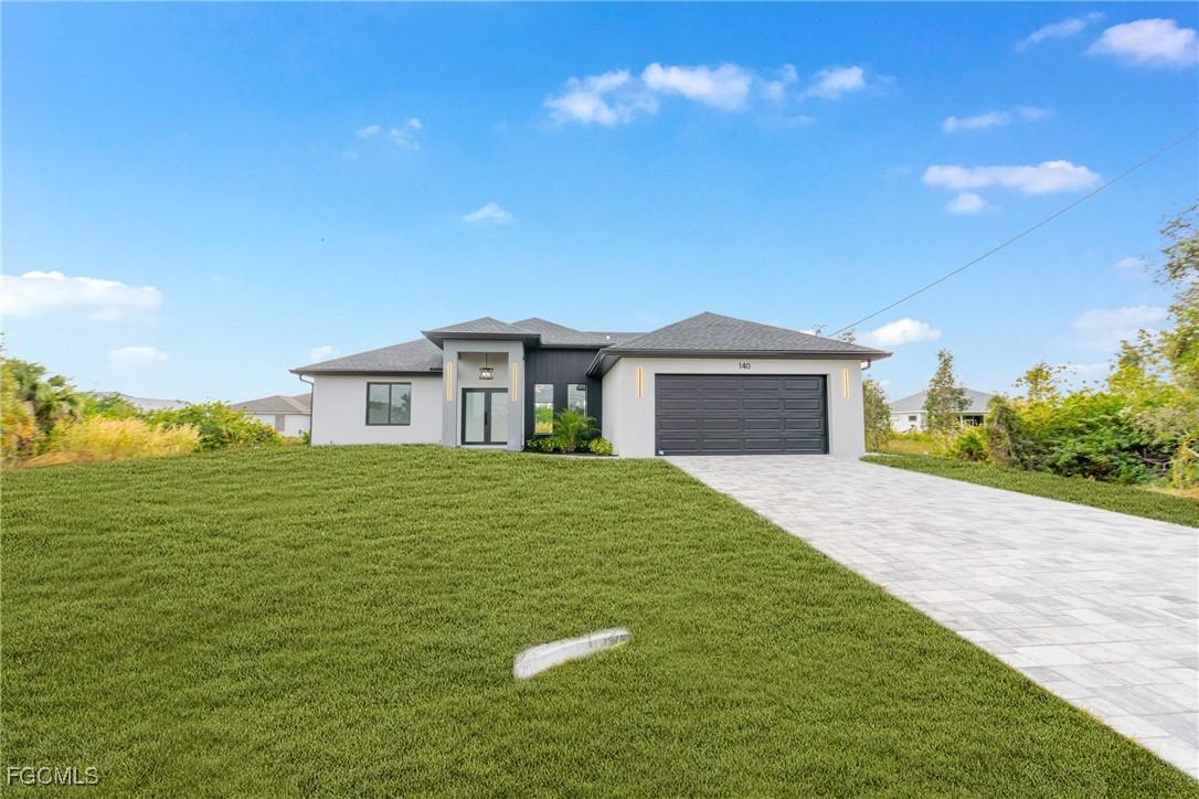 140 Pennfield St., Lehigh Acres, FL 33974