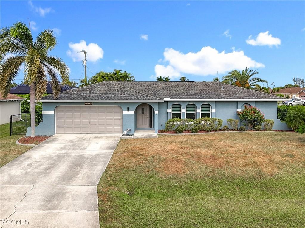 911 SW 33rd Ter., Cape Coral, FL 33914