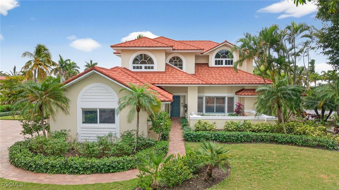819 Tulip Ln., Sanibel, FL 33957