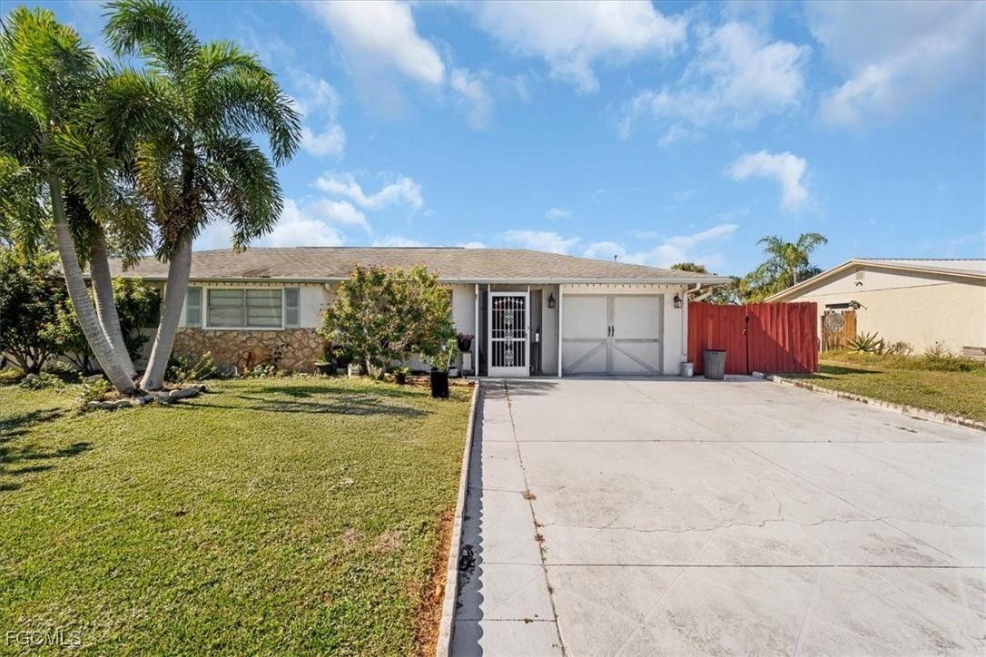 2960 Renee Ct., Fort Myers, FL 33905