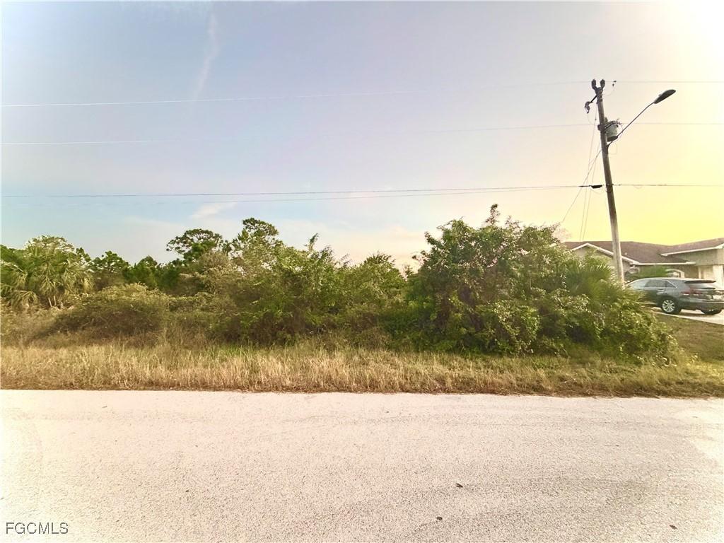 740 Lamar St., Lehigh Acres, FL 33974