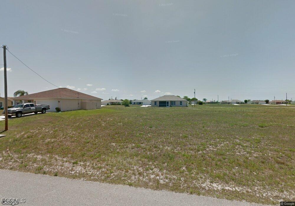 1022 NE 5th Pl., Cape Coral, FL 33909