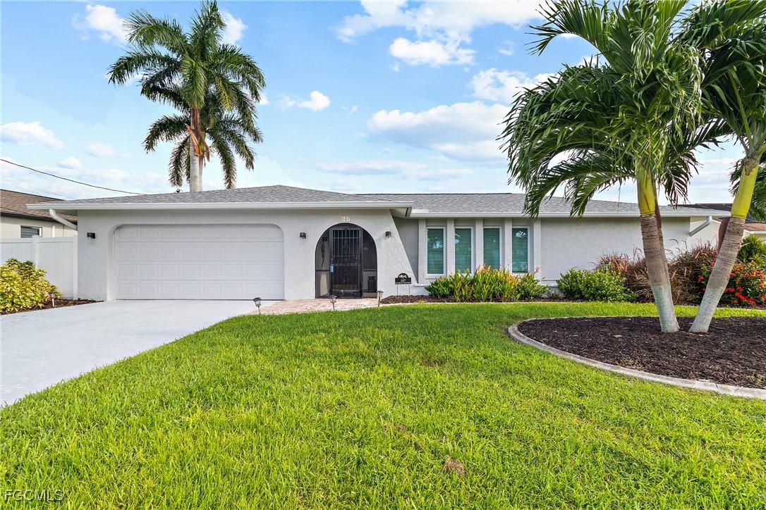 107 SE 39th St., Cape Coral, FL 33904