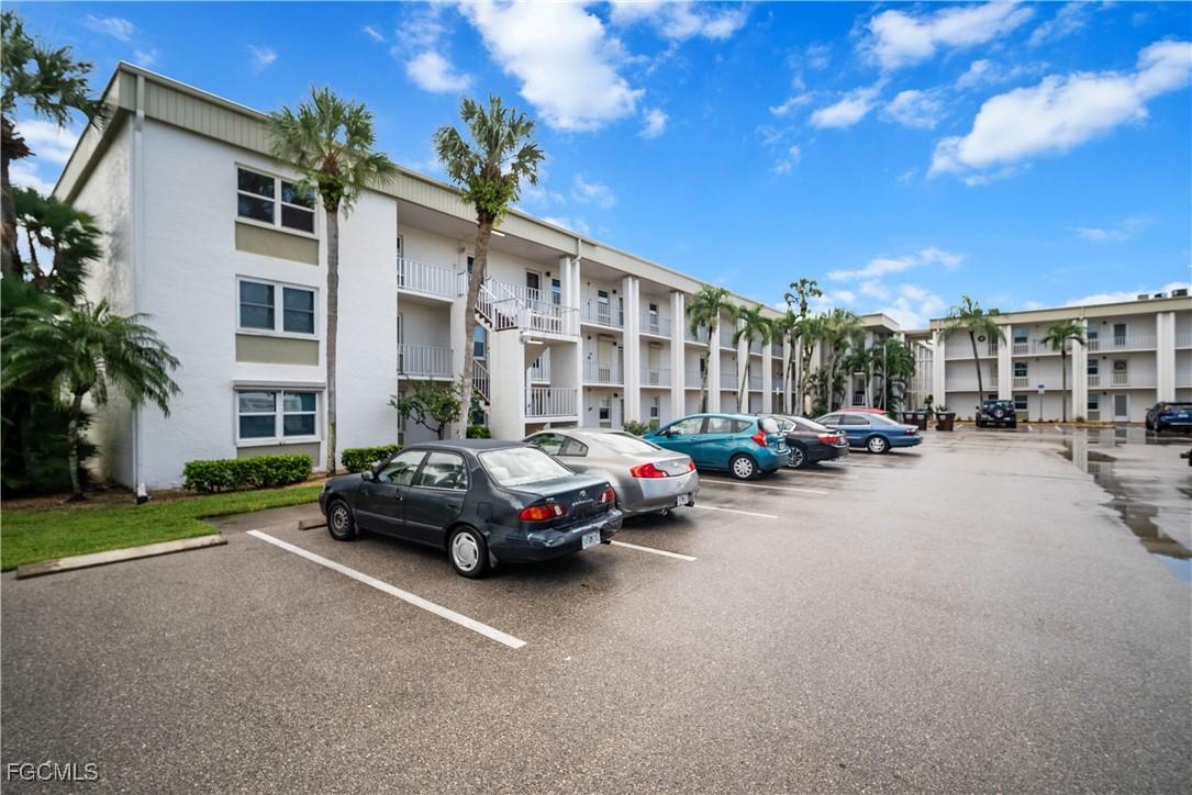 1624 Pine Valley Dr. #314, Fort Myers, FL 33907
