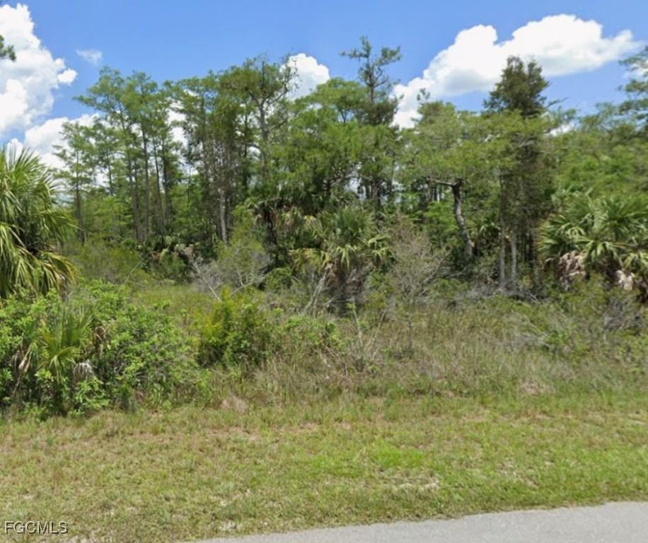 480 Westchester Dr., Lehigh Acres, FL 33972