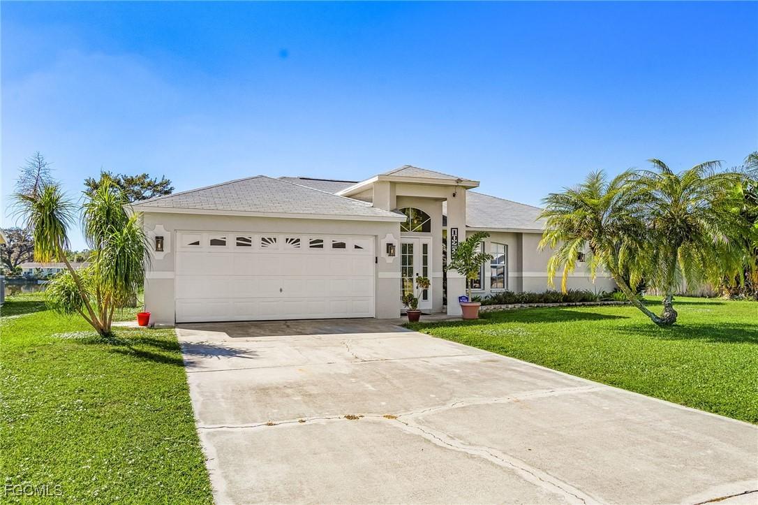 10250 Sandy Hollow Ln., Bonita Springs, FL 34135