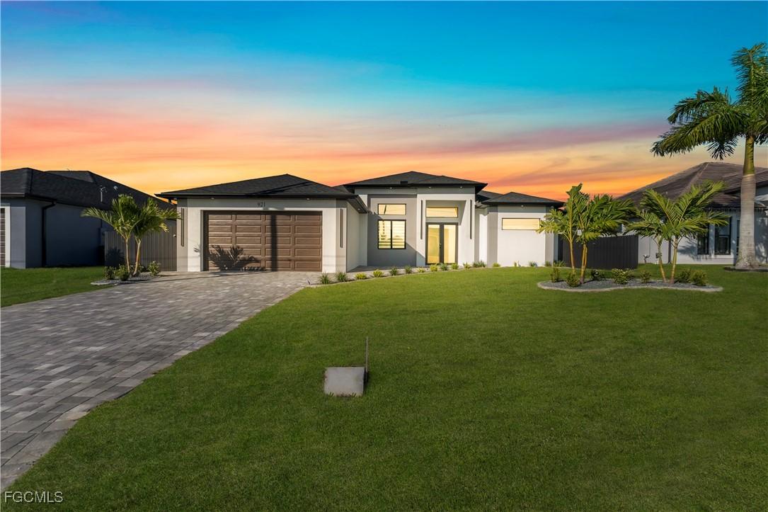 921 NW 8th Ter., Cape Coral, FL 33993