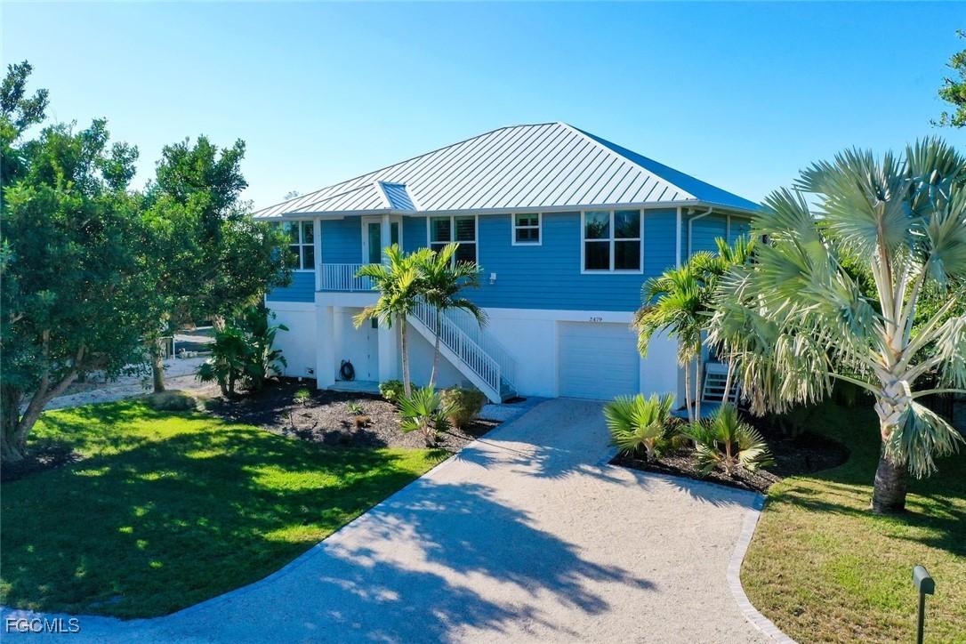 2479 Harbour Ln., Sanibel, FL 33957