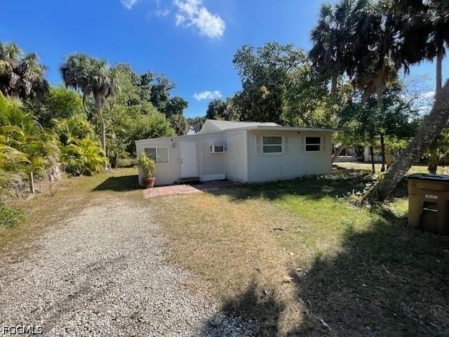 215 Delray Ave., Fort Myers, FL 33905