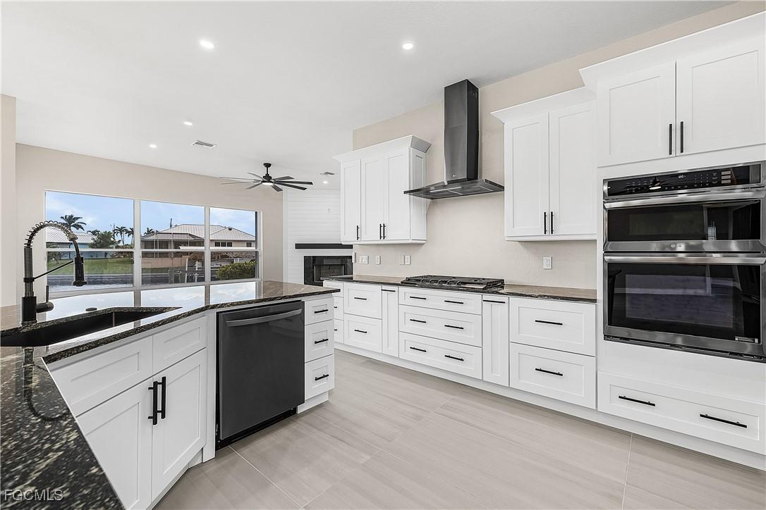 3302 NW 2nd Ter., Cape Coral, FL 33993