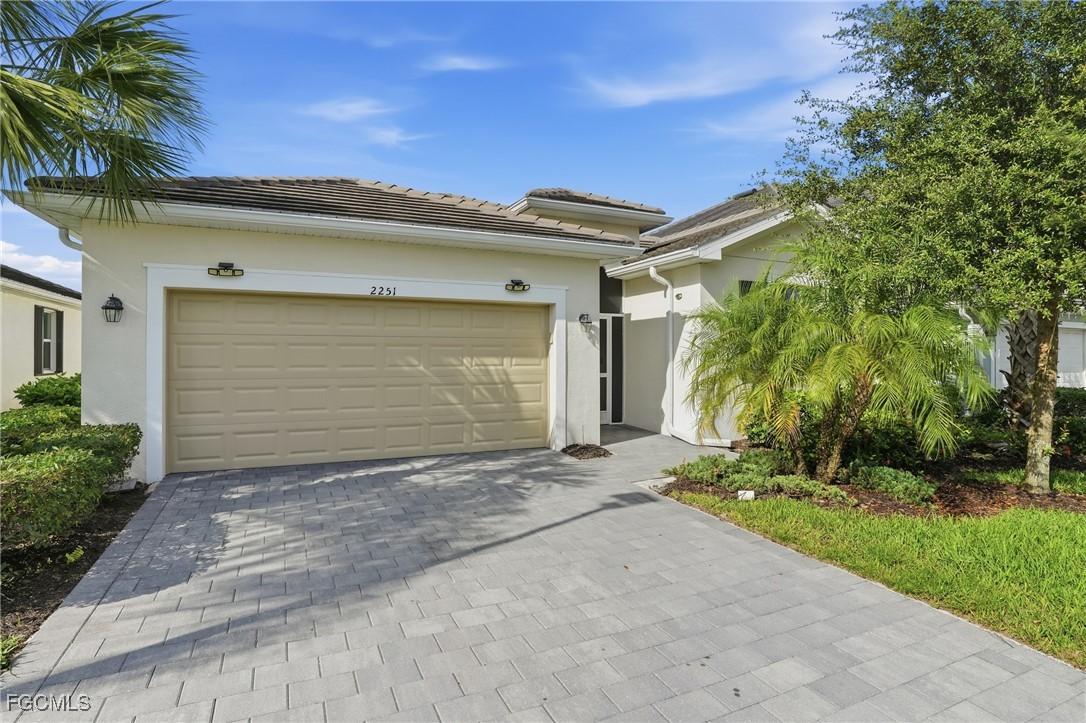 2251 Dancy St., Naples, FL 34120