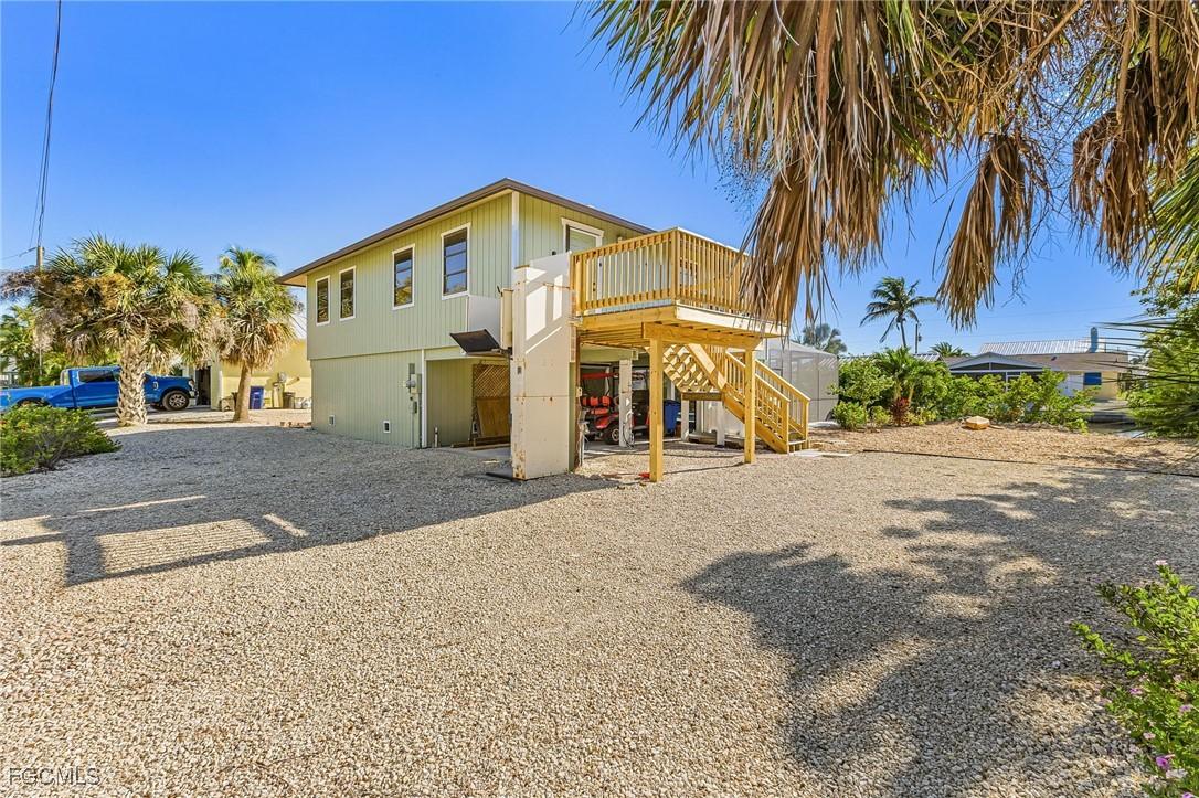 3637 Schooner Ln., St James City, FL 33956