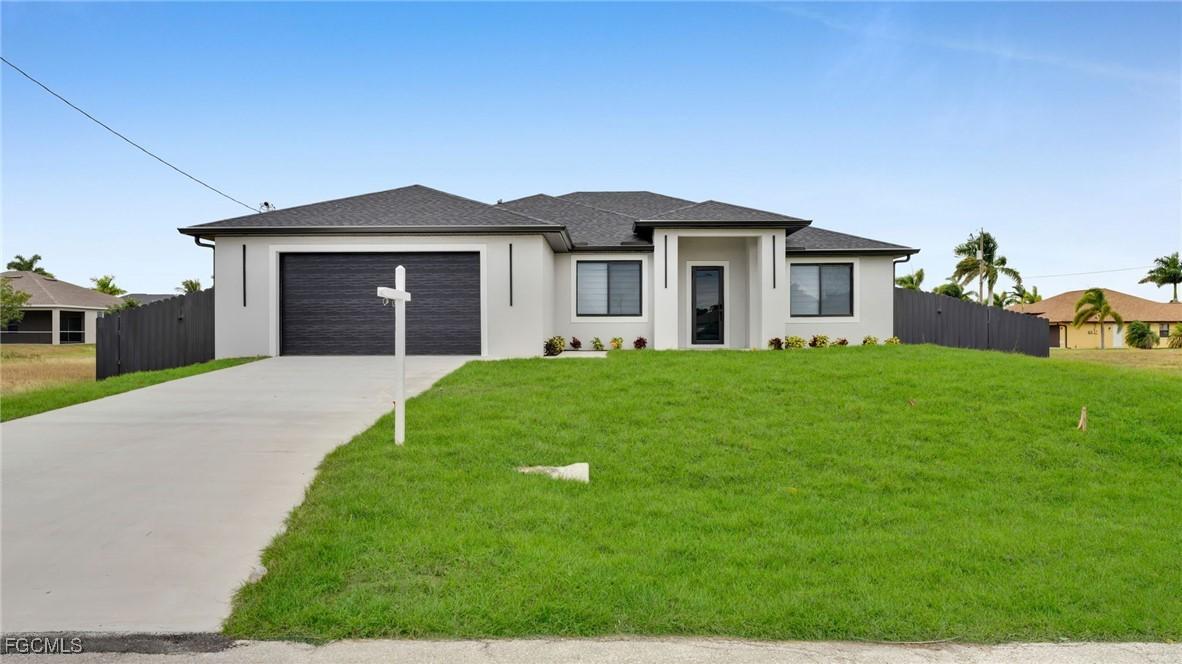 910 NW 36th Pl., Cape Coral, FL 33993