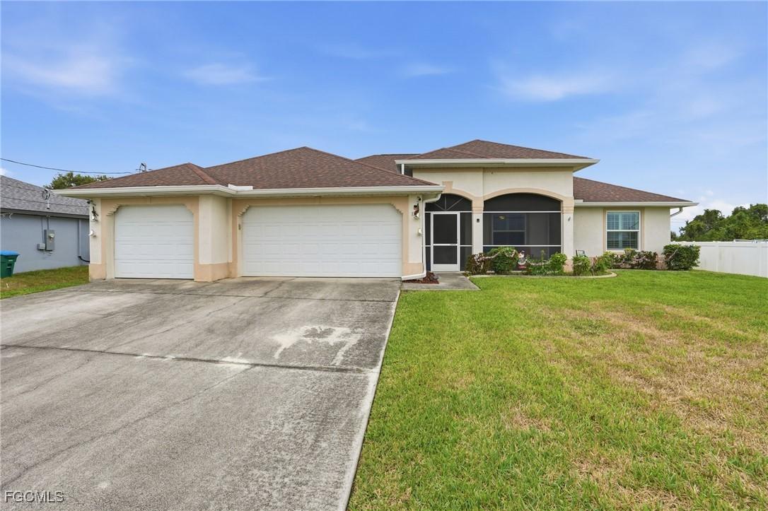 2703 NE Juanita Pl., Cape Coral, FL 33909
