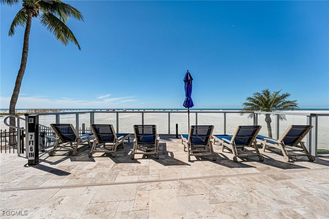 6612 Estero Blvd. #703, Fort Myers Beach, FL 33931