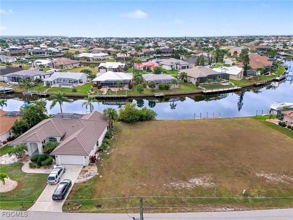 1247 Pine Siskin Dr., Punta Gorda, FL 33950