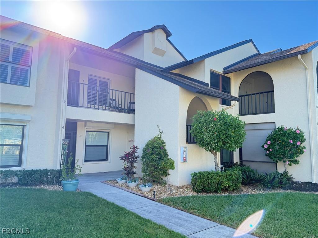8382 Charter Club Cir. #9, Fort Myers, FL 33919