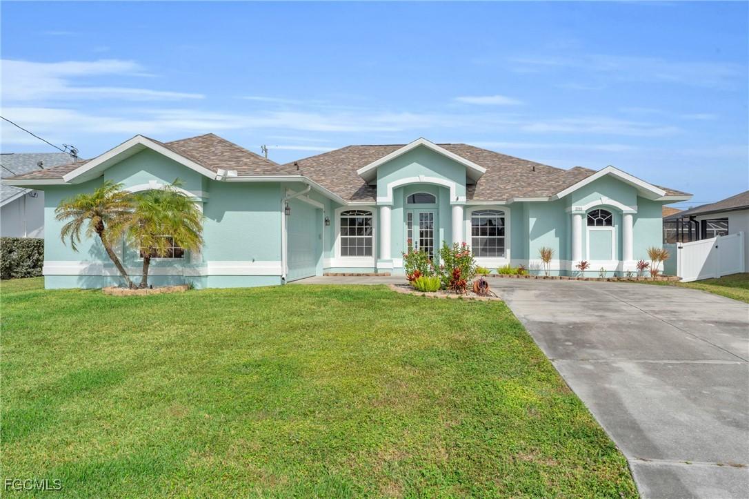 2705 SW 32nd Ln., Cape Coral, FL 33914