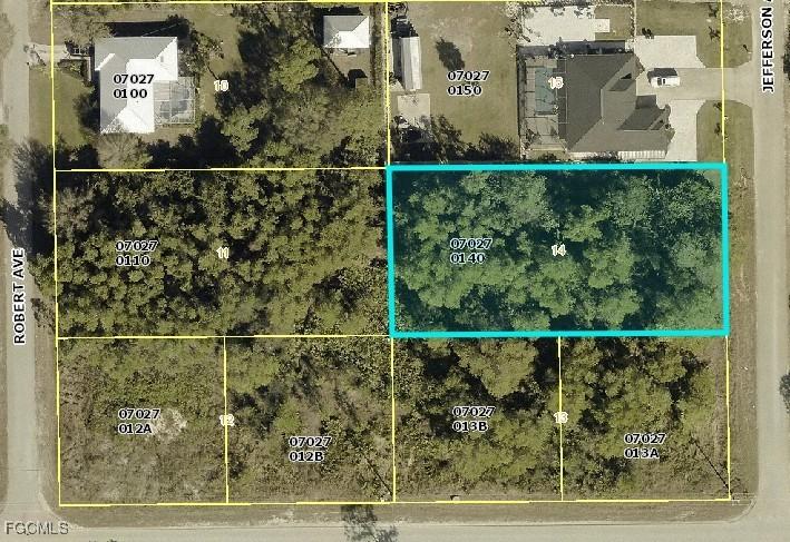 1003 Jefferson Ave., Lehigh Acres, FL 33936