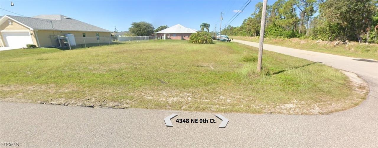 4348 NE 9th Ct., Cape Coral, FL 33909