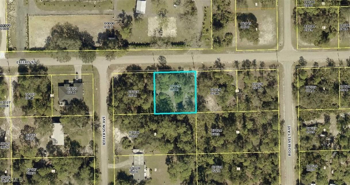 2602 E 23rd St., Alva, FL 33920