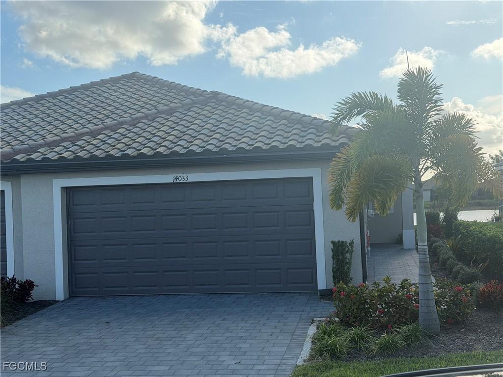 14033 Hunter Oak Dr., Fort Myers, FL 33913