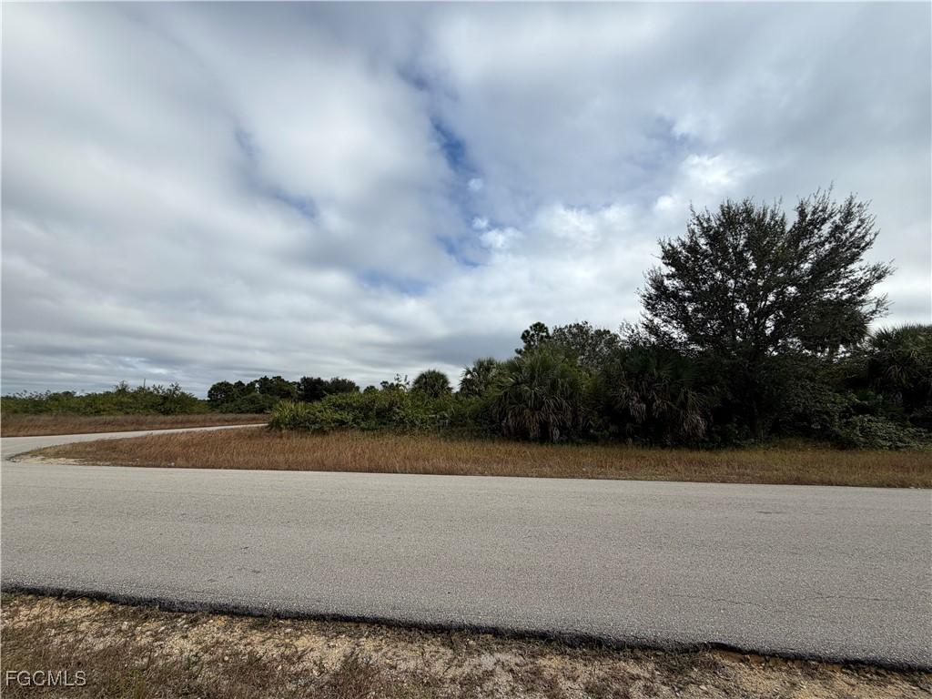 407 Mcarthur Blvd., Lehigh Acres, FL 33974