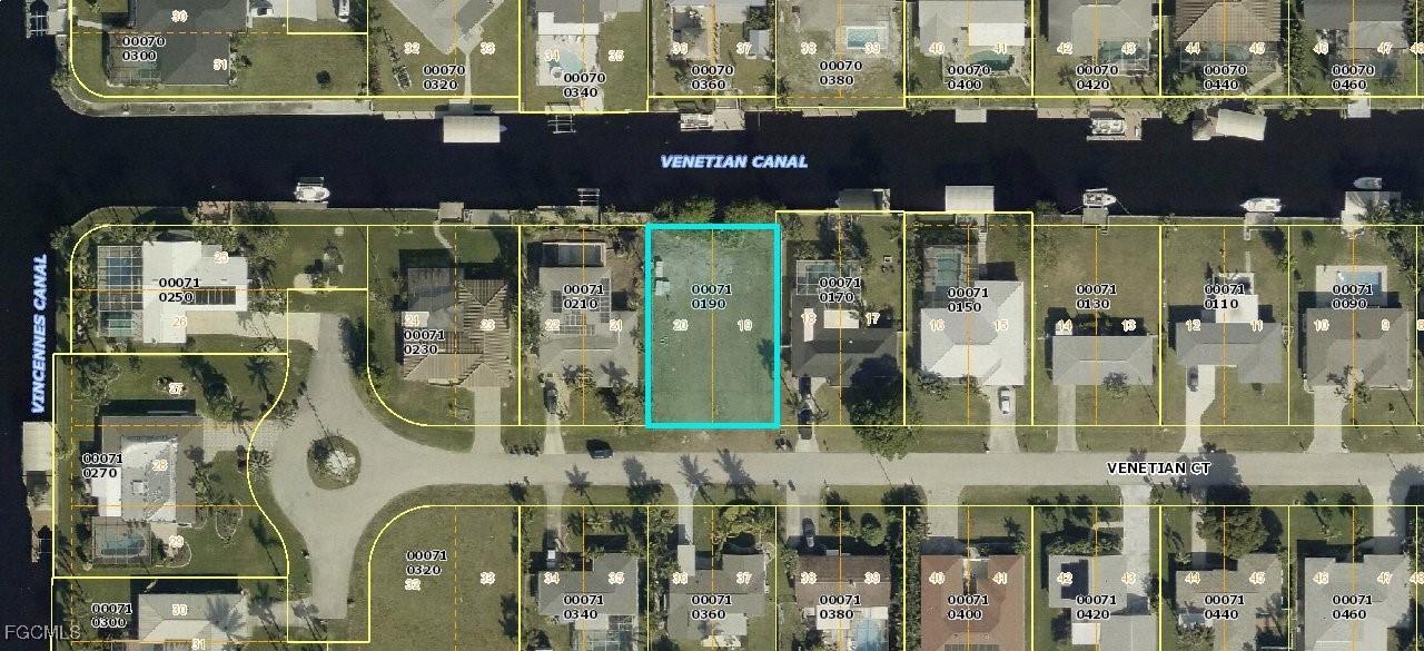 1425 Venetian Ct., Cape Coral, FL 33904