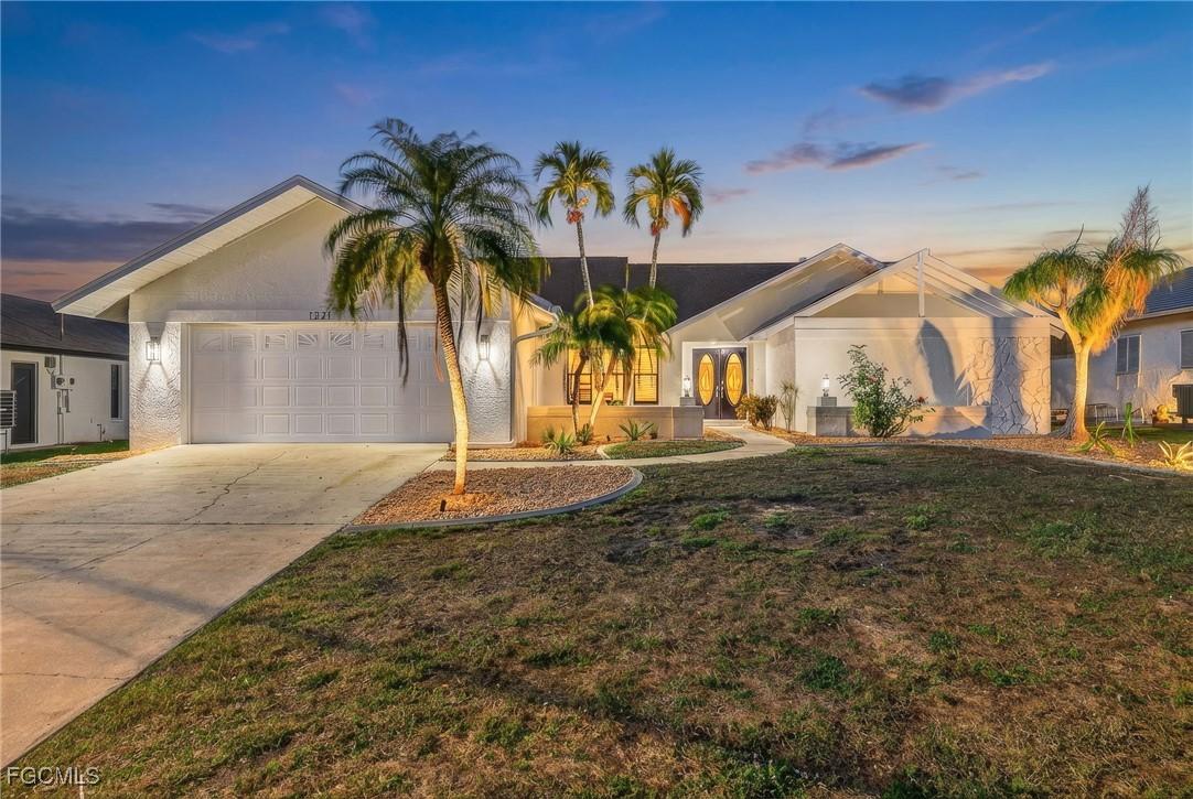 1221 SW 51st Ter., Cape Coral, FL 33914