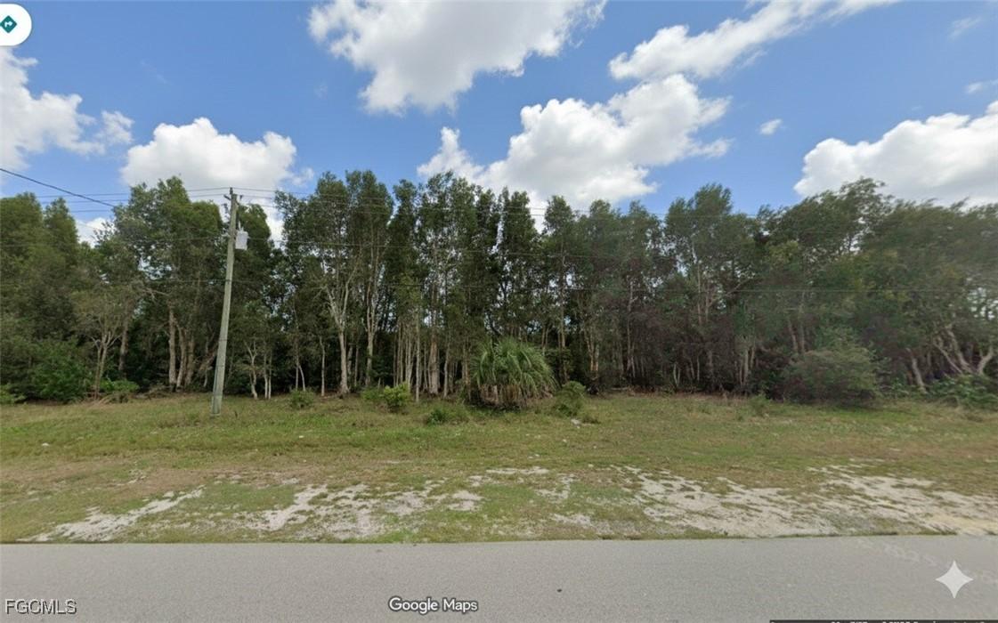 2422 Park Rd., Lehigh Acres, FL 33971