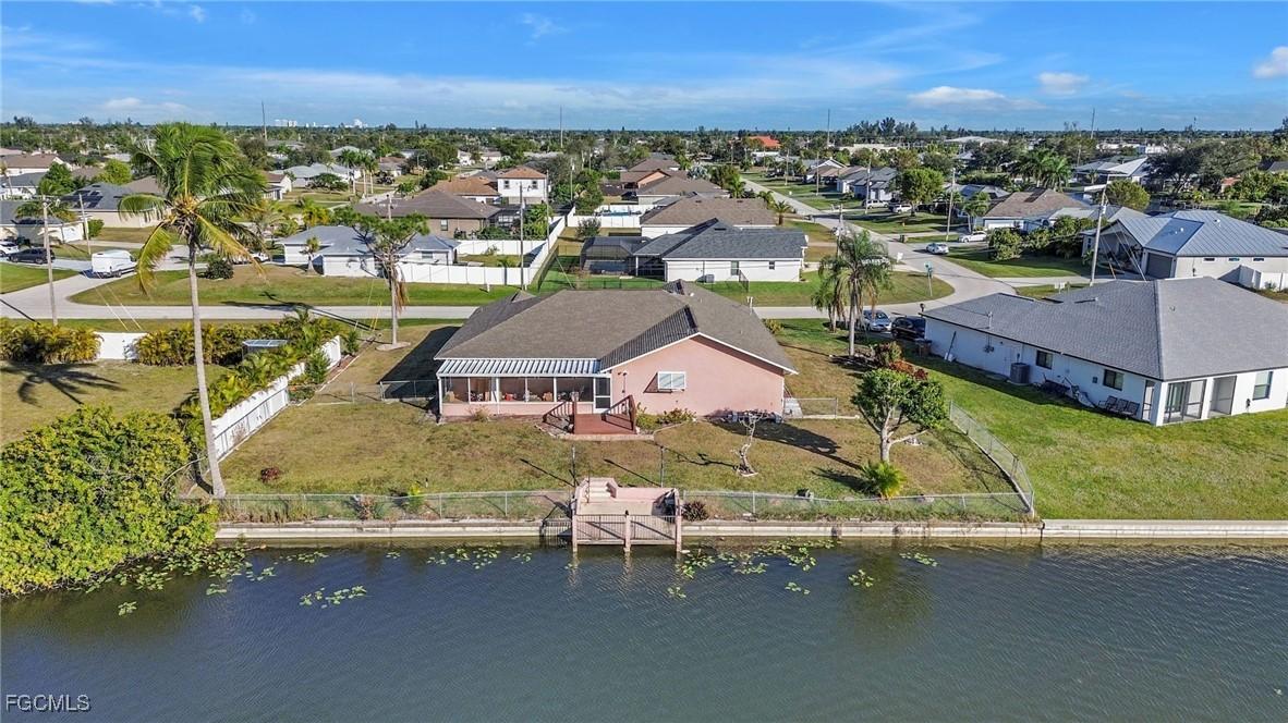 1942 SW 2nd Pl., Cape Coral, FL 33991