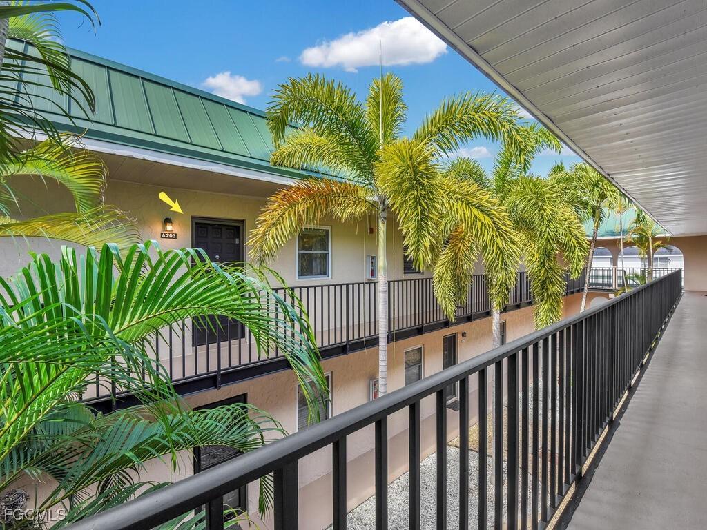 3901 Del Prado Blvd. #203, Cape Coral, FL 33904
