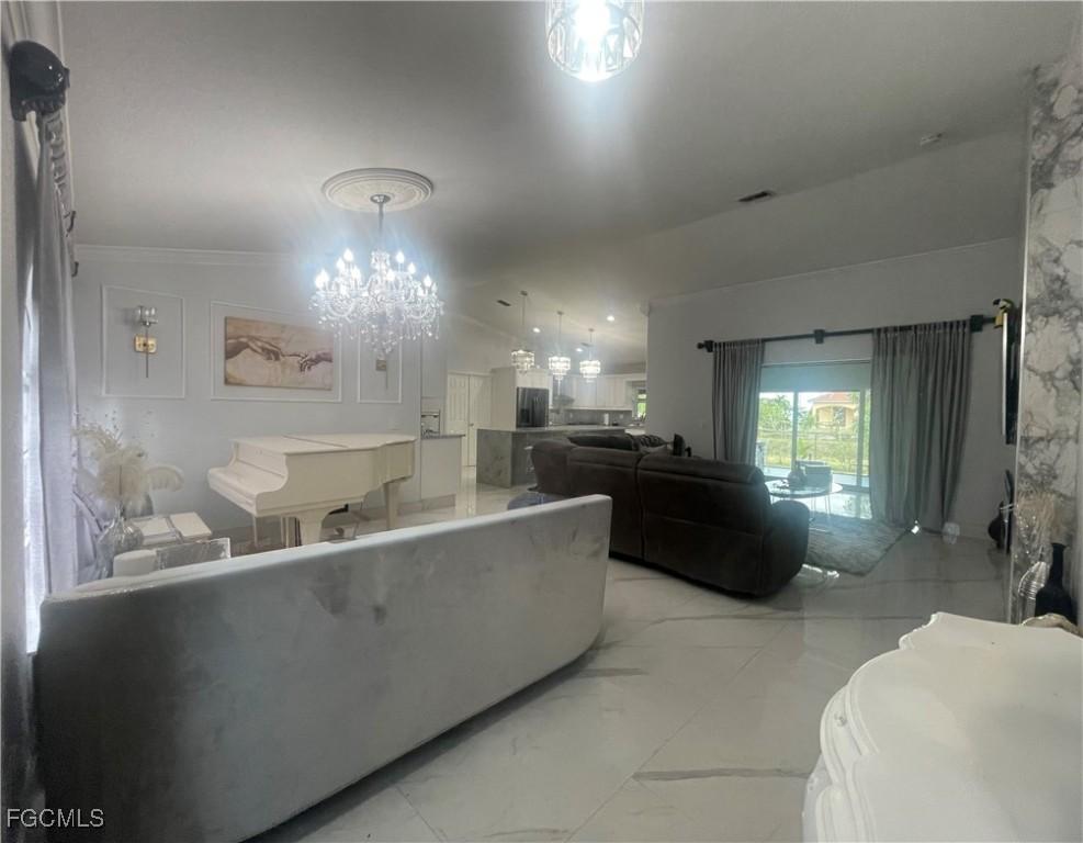 920 Alaska Ave., Lehigh Acres, FL 33971