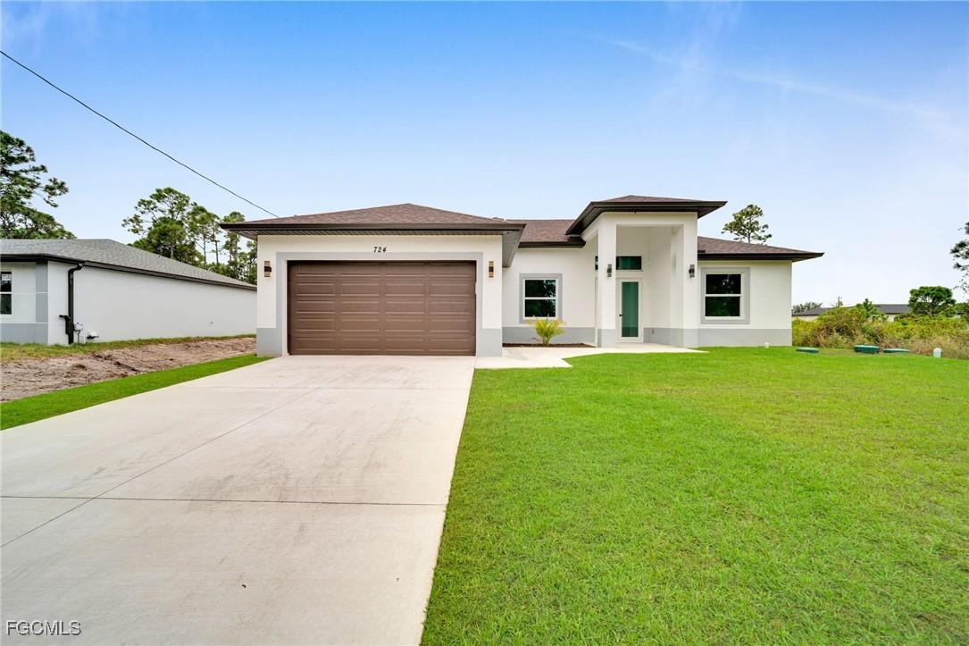 724 Giorgio Ave., Lehigh Acres, FL 33974