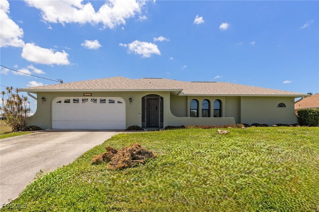 132 SW 34th Ln., Cape Coral, FL 33914
