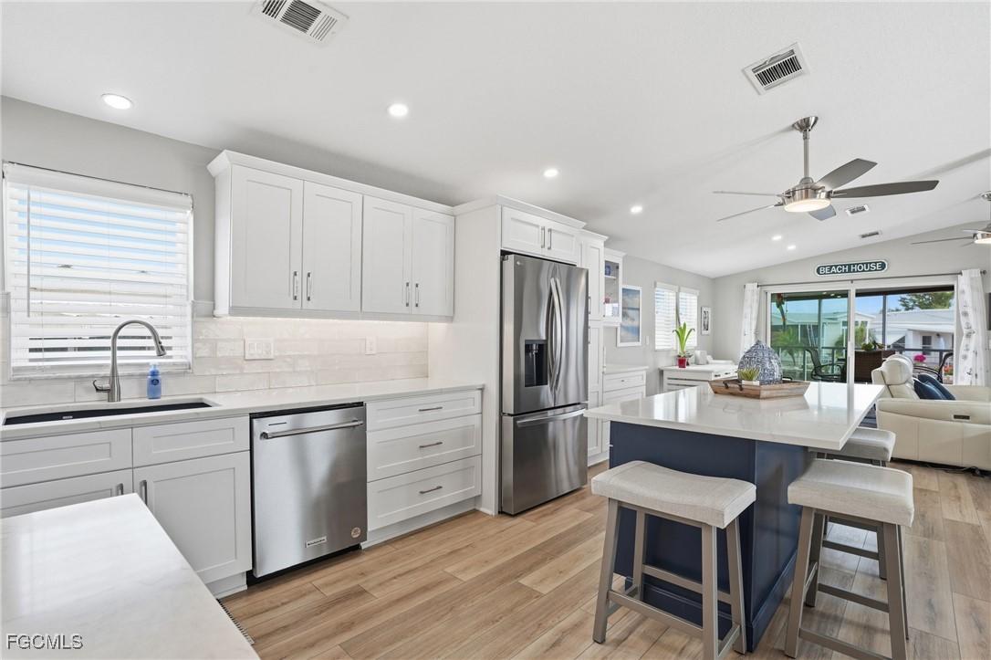 4 Galleon Way, Fort Myers Beach, FL 33931