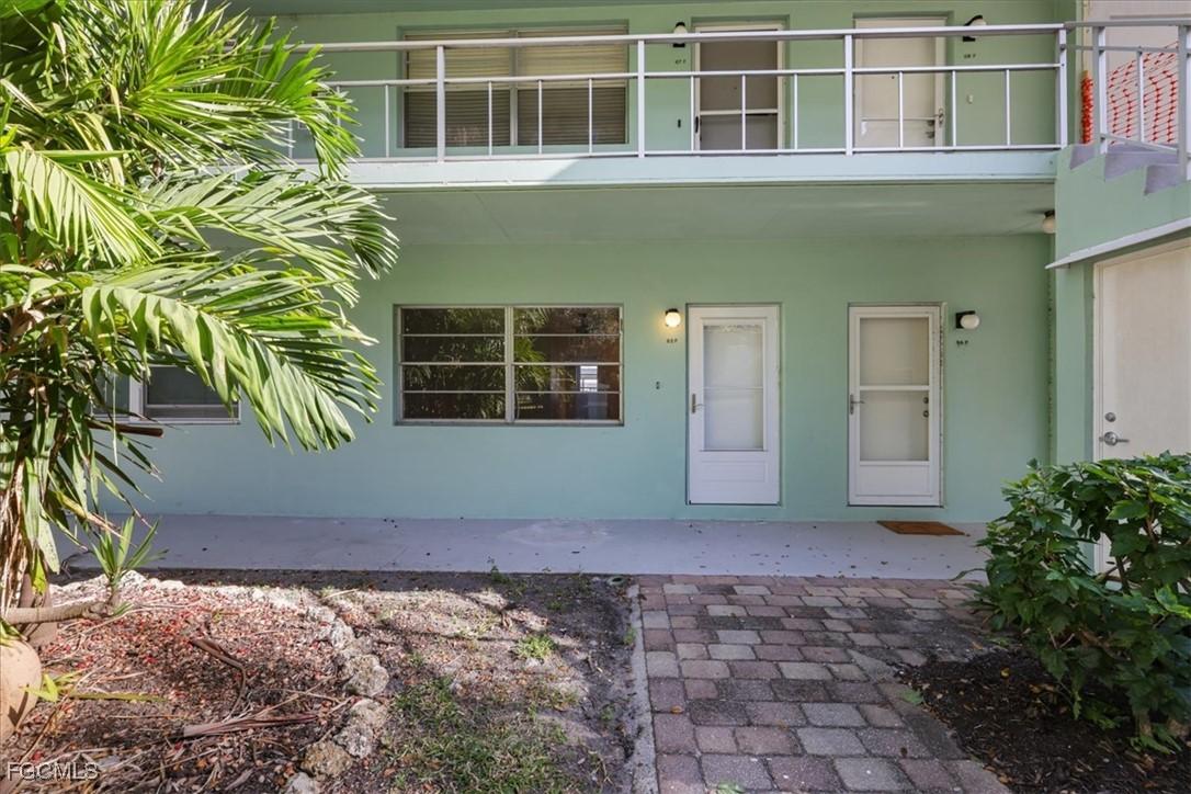 3225 E Riverside Dr. #63F, Fort Myers, FL 33905