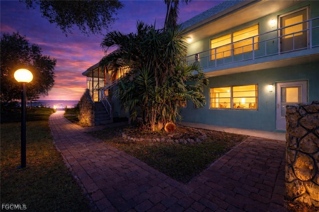 3225 E Riverside Dr. #63-F, Fort Myers, FL 33905