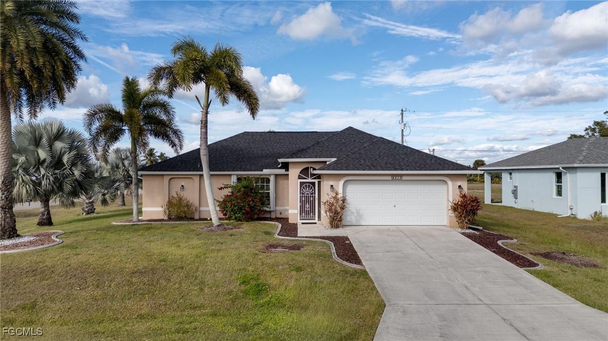 2013 NE 25th St., Cape Coral, FL 33909