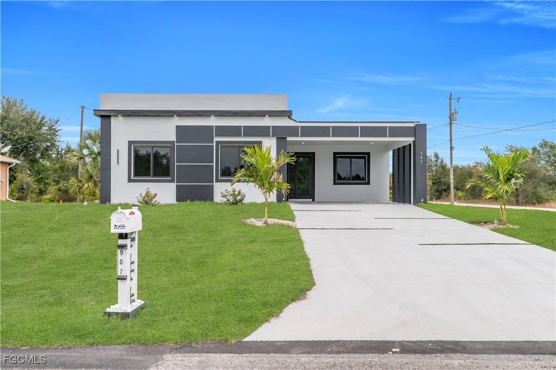 907 E 9th St., Lehigh Acres, FL 33972