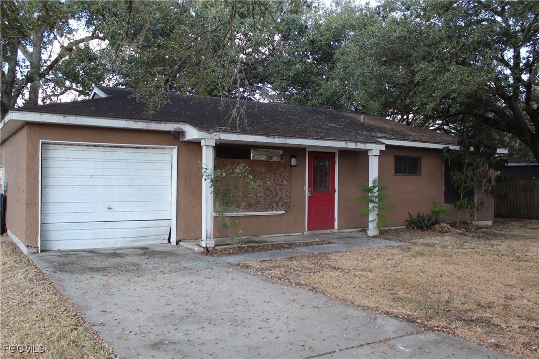 4033 W Palomar Cir., Labelle, FL 33935