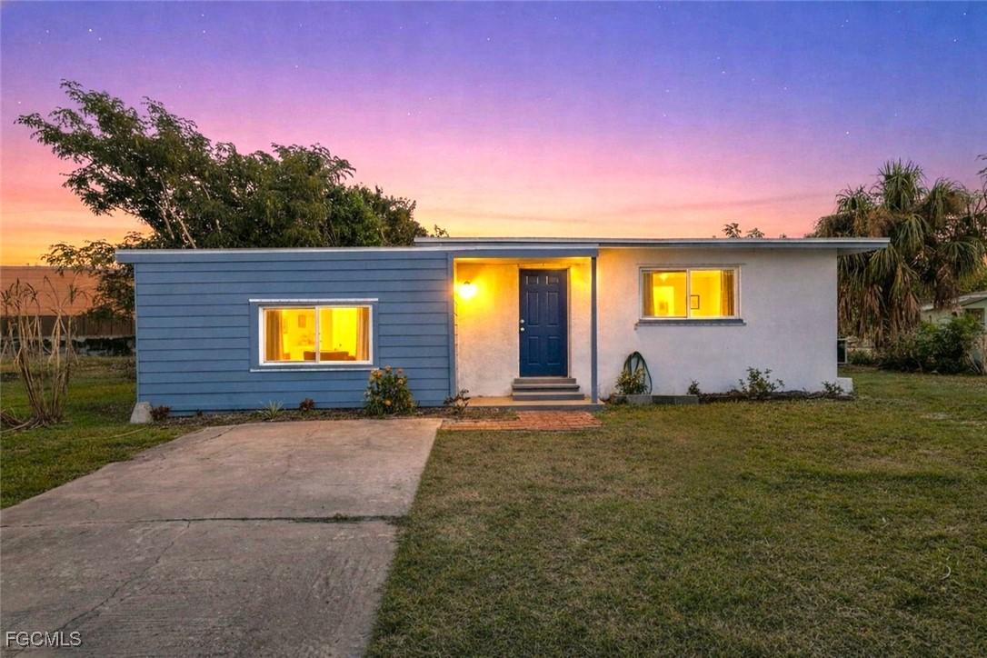 3067 Royal Palm Ave., Fort Myers, FL 33901