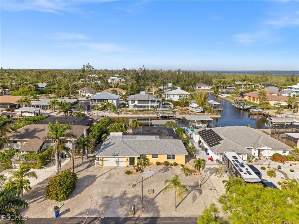 3462 Pinetree Dr., St James City, FL 33956