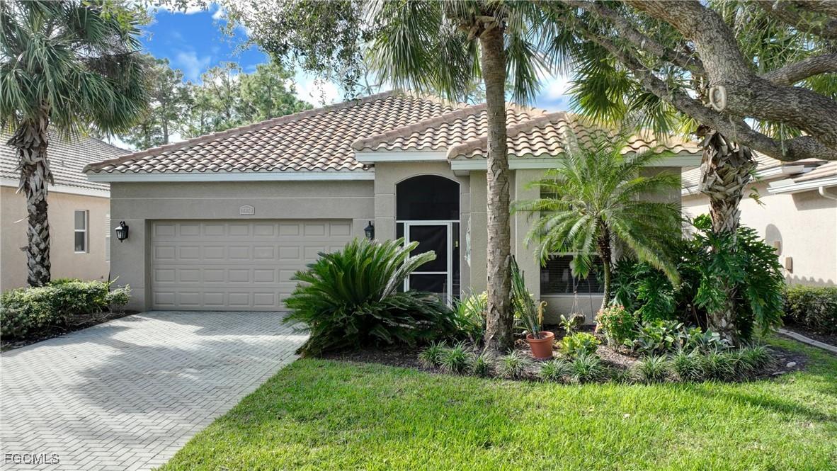 2370 Bainmar Dr., Lehigh Acres, FL 33973