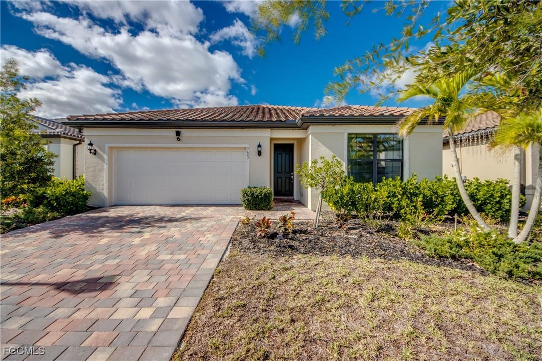 3647 Rain Lily Ln., Alva, FL 33920