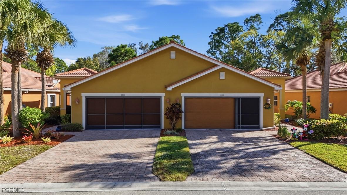 9207 Aegean Cir., Lehigh Acres, FL 33936